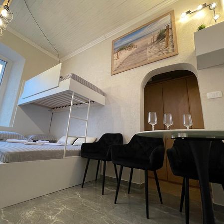Sunset Residence Koper & Free Parking Garage Екстериор снимка